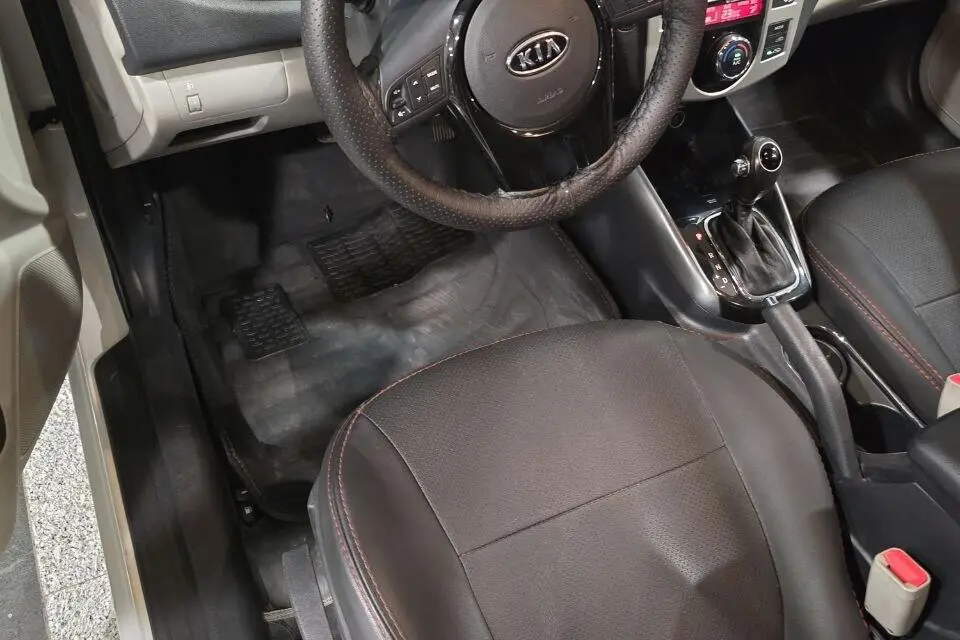 کیا،  سراتو (مونتاژ)