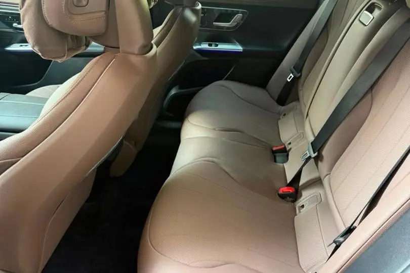 بنز،  EQE SUV