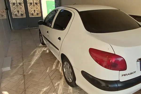 پژو  206 SD