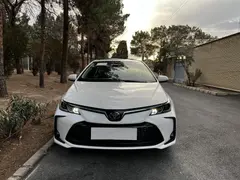 تویوتا، کرولا هیبرید