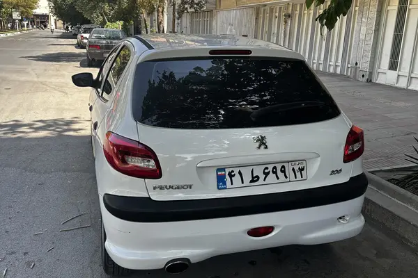 پژو  206