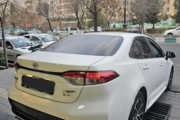 تویوتا، لوین هیبرید