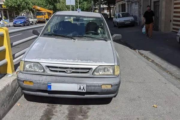 پراید، صندوق دار