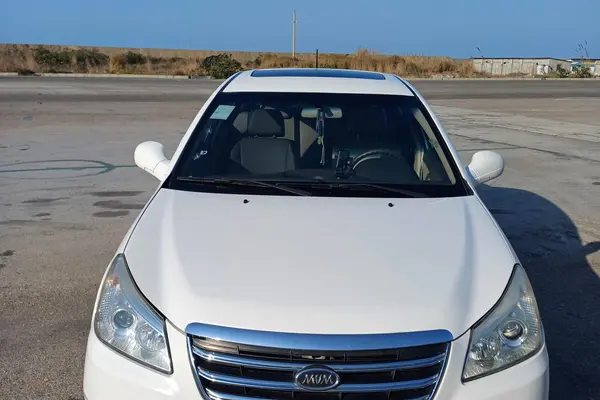 ام وی ام، 550