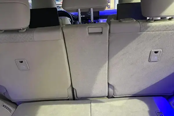 تویوتا، لندکروز چهار در