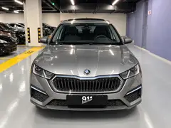 اشکودا، اوکتاویا پرو