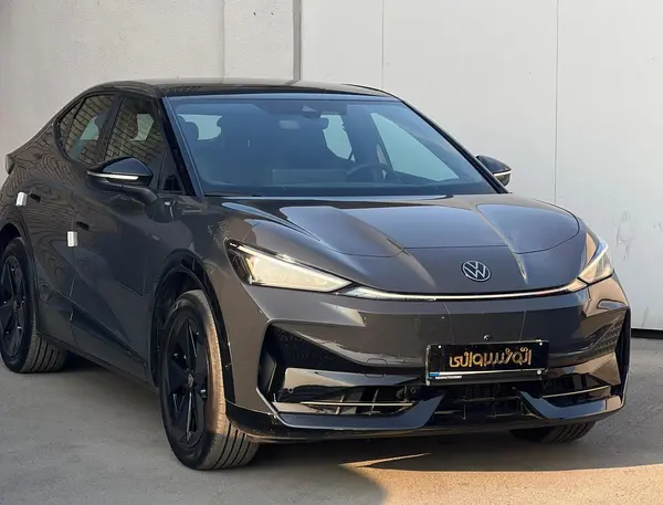 پیش فروش فولکس، آی دی یونیکس