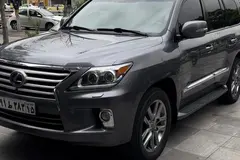 لکسوس، LX