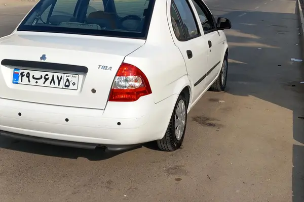 تیبا، صندوق دار