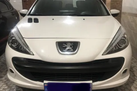 پژو، 207