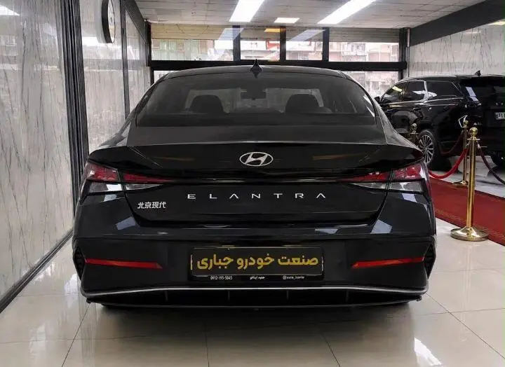 هیوندای،  النترا