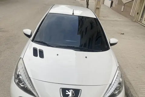 پژو، 207