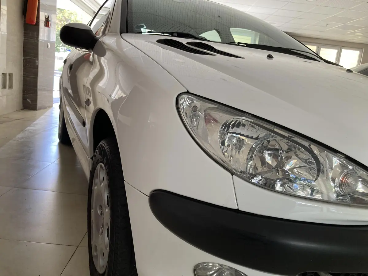 پژو،  206 SD