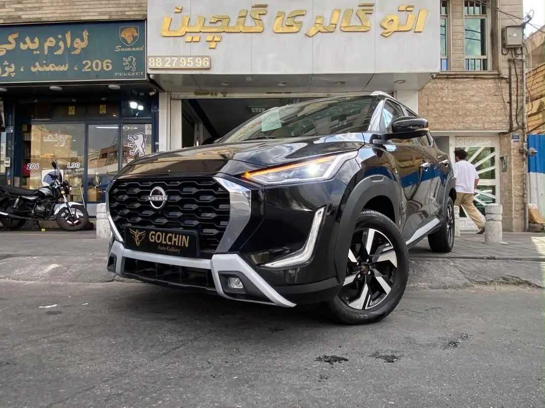نیسان،  مگنایت