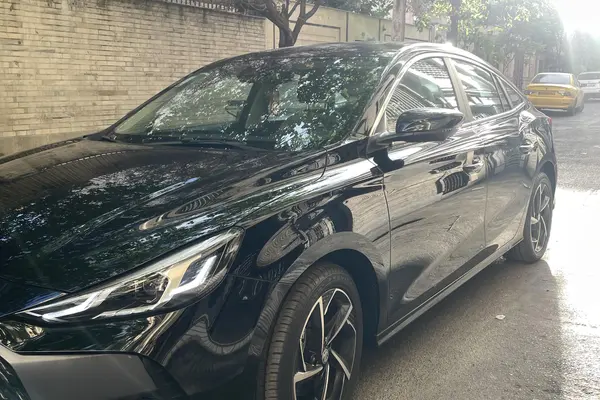 ام جی  GT
