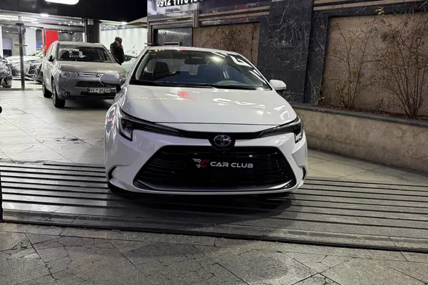 تویوتا، لوین هیبرید