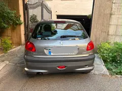 پژو، 206