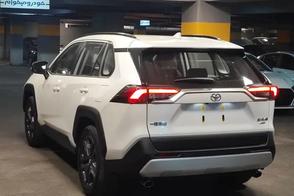 تویوتا، راوفور