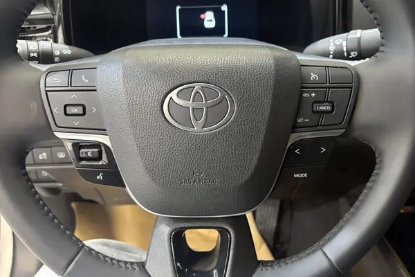 تویوتا، کمری هیبرید