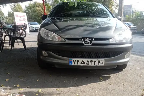 پژو، 206