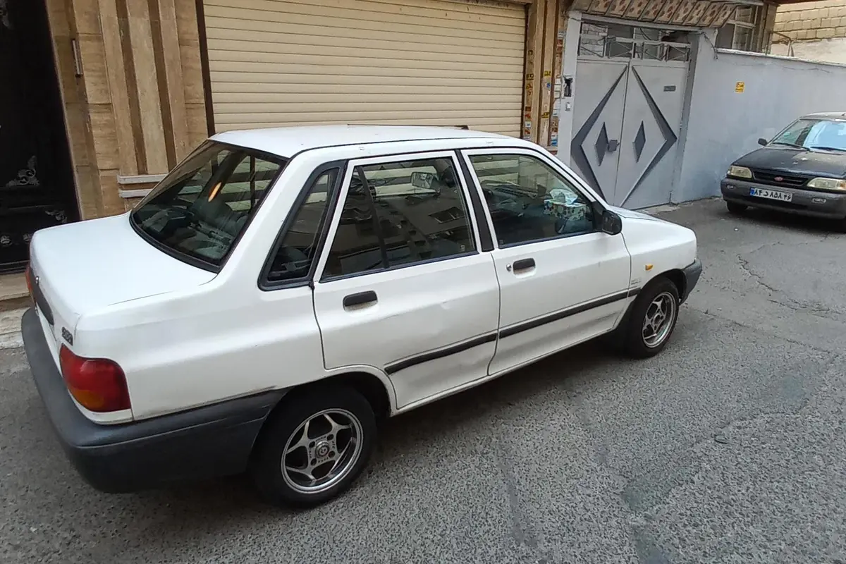 پراید  صندوق دار