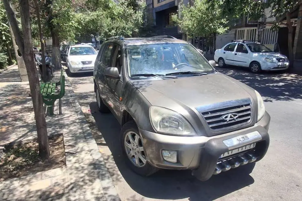 ام وی ام،  X33