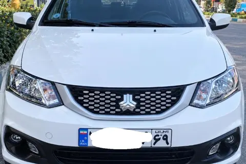 ساینا، S
