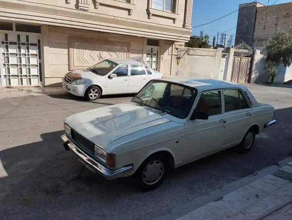 پیکان  سدان