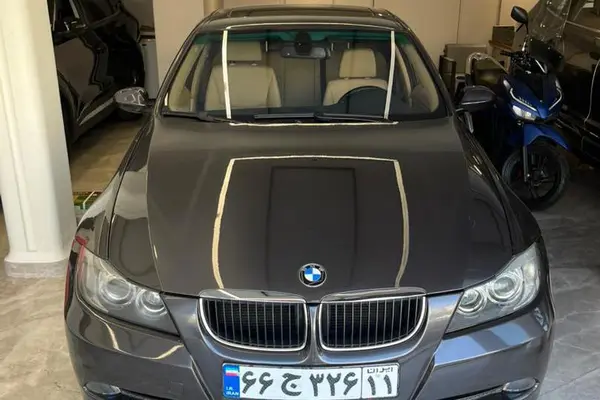 ب ام و، سری 3 سدان