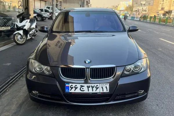 ب ام و، سری 3 سدان