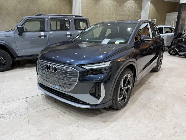 آئودی، Q4 e-tron