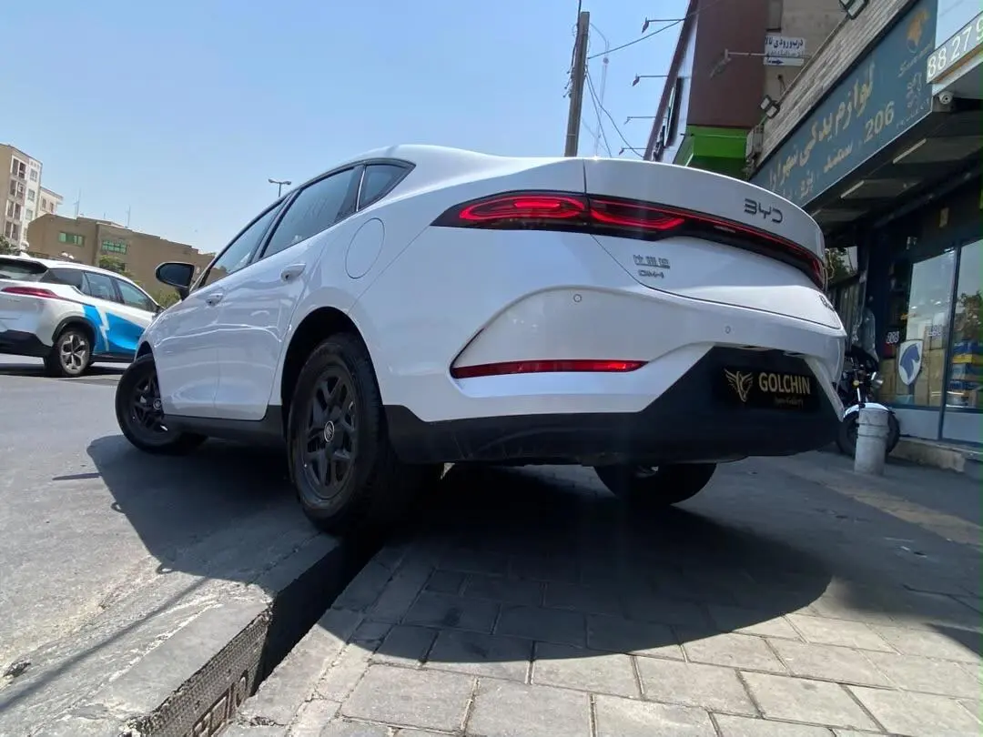بی وای دی  چین پلاس DMi