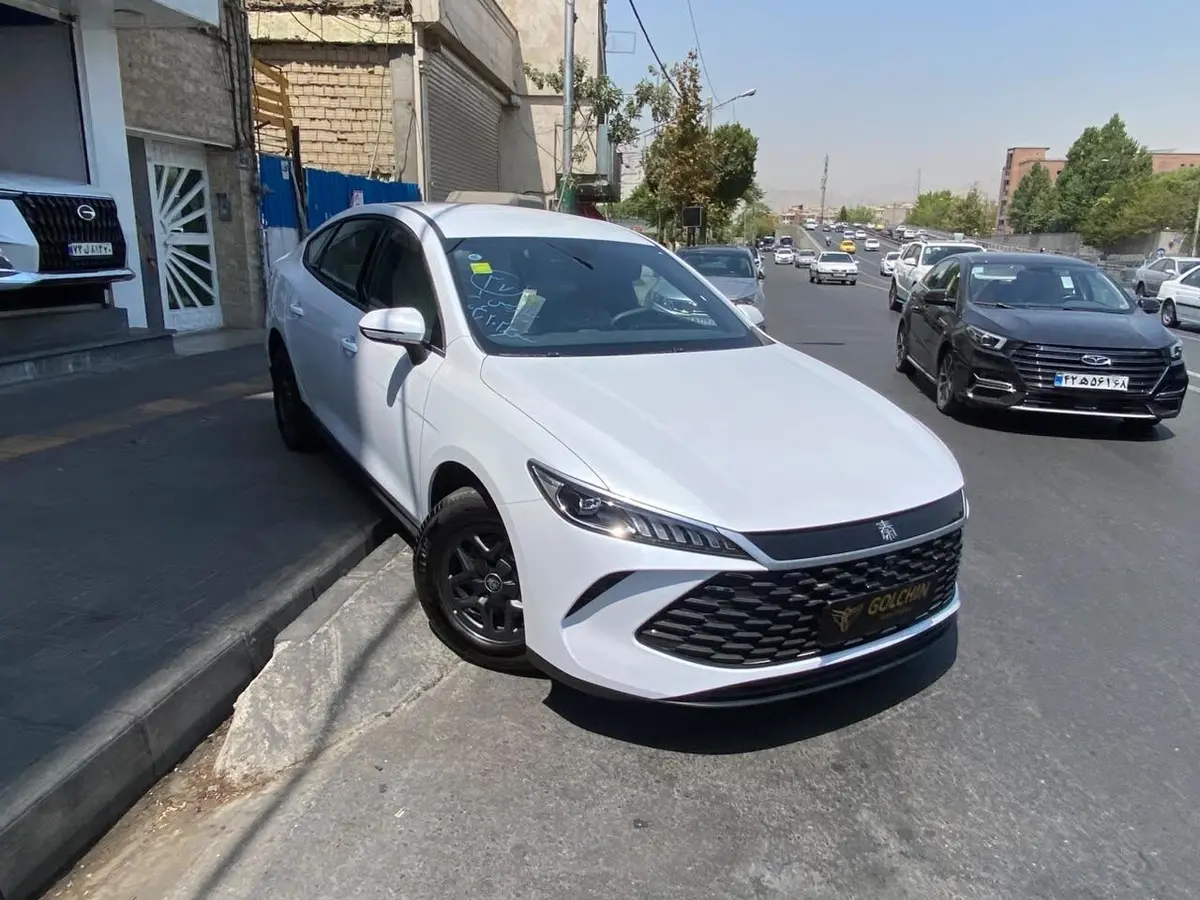 بی وای دی  چین پلاس DMi