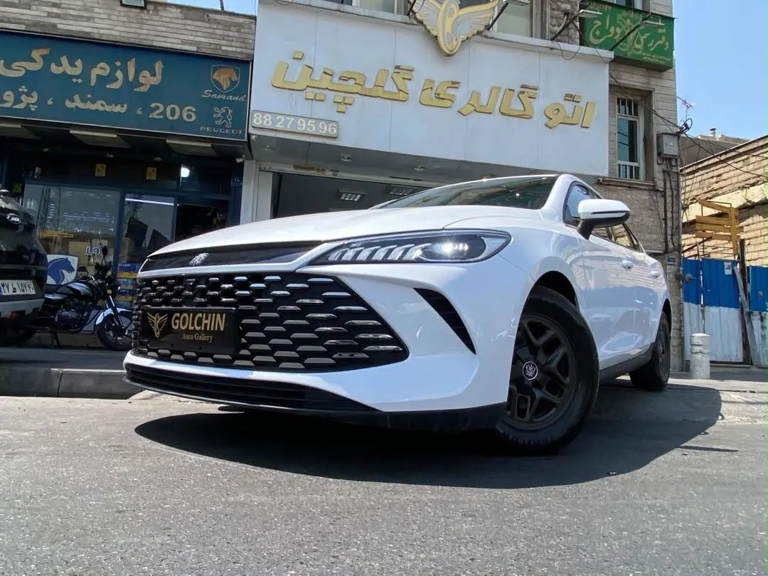 بی وای دی  چین پلاس DMi