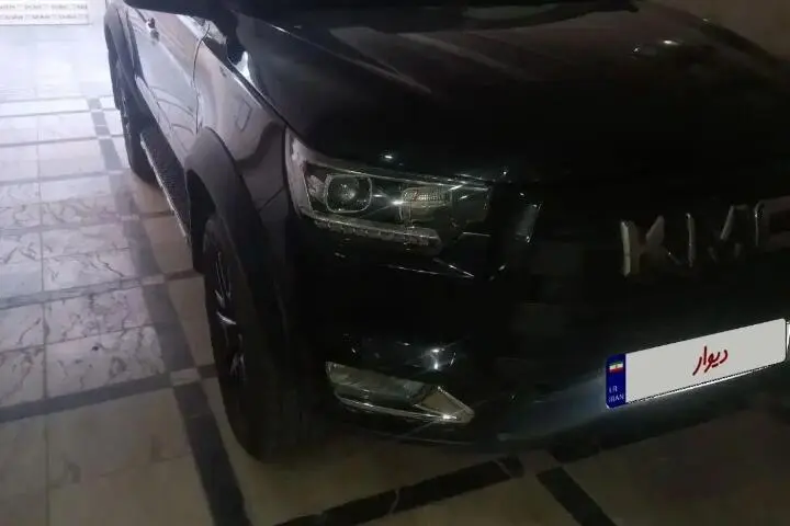 کی ام سی  T8