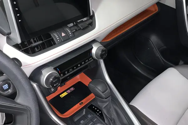 تویوتا، راوفور