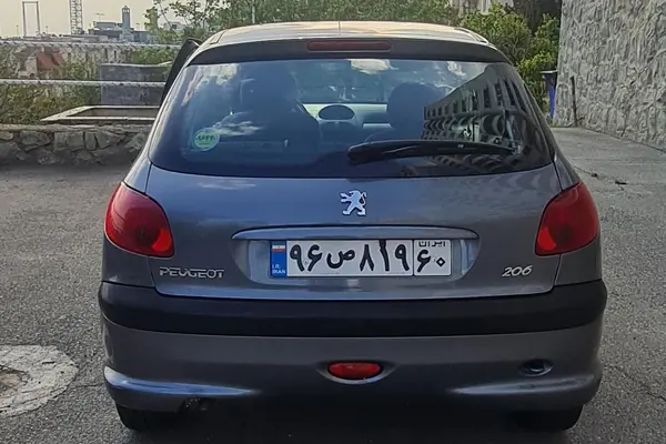 پژو  206