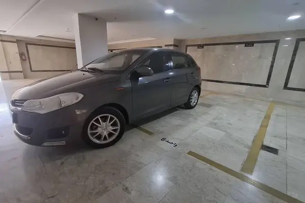 ام وی ام  315هاچ بک