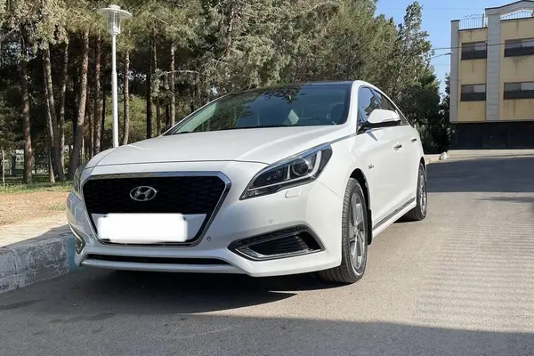 هیوندای  سوناتا هیبرید
