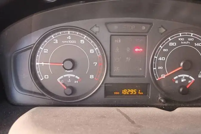 پژو،  405