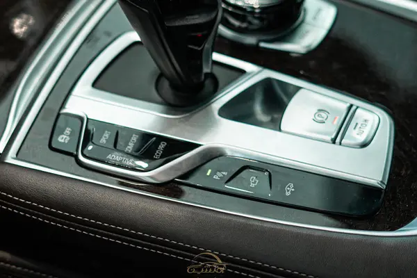 ب ام و، سری 7