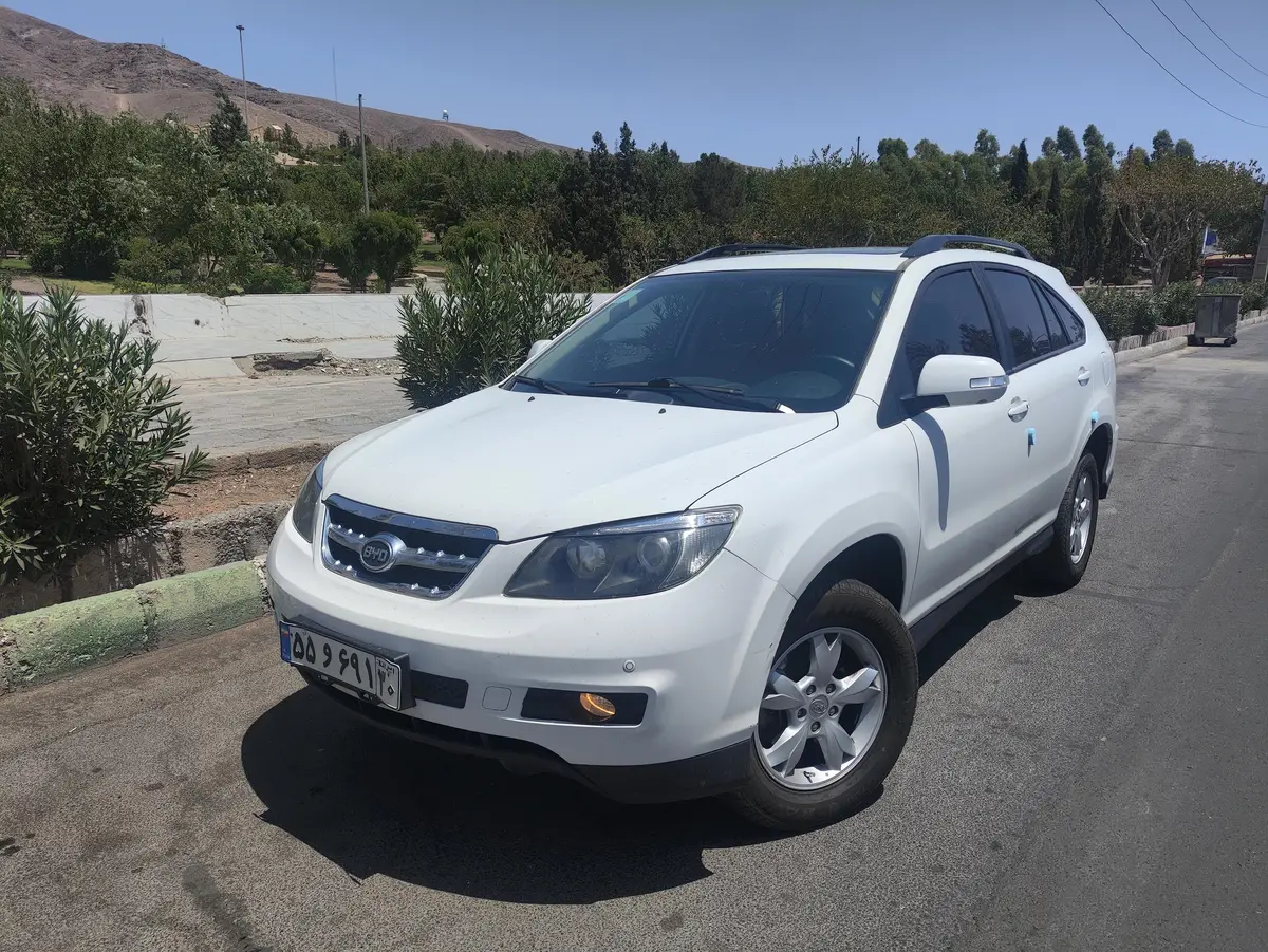 بی وای دی  S6