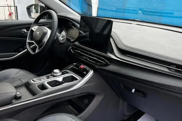 کی ام سی  X5