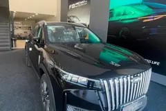 ام وی ام، X77