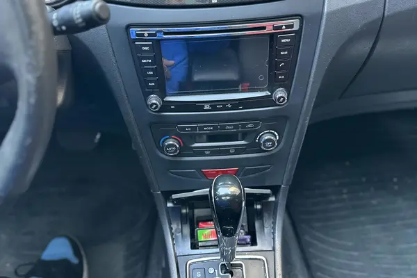 دانگ فنگ، H30 کراس