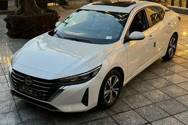 نیسان، سیلفی