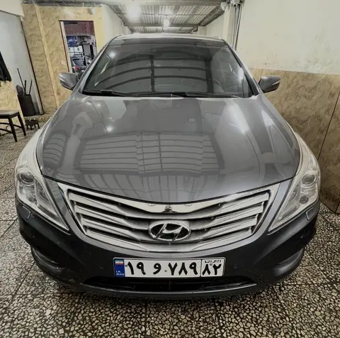 هیوندای، آزرا (گرنجور)