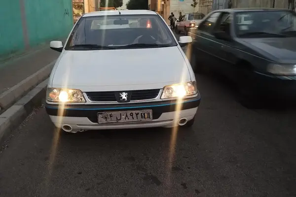 پژو  405