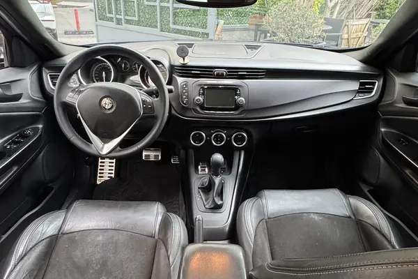 آلفارومئو، جولیتا