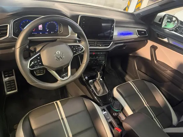 فولکس، تی راک